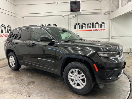 2024 Jeep Grand Cherokee Laredo