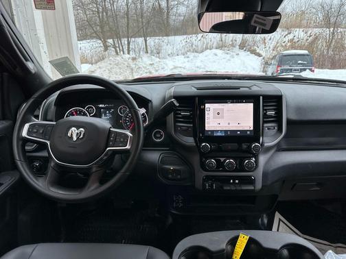 2026 RAM 2500 Tradesman Crew Cab 4x4 6'4' Box