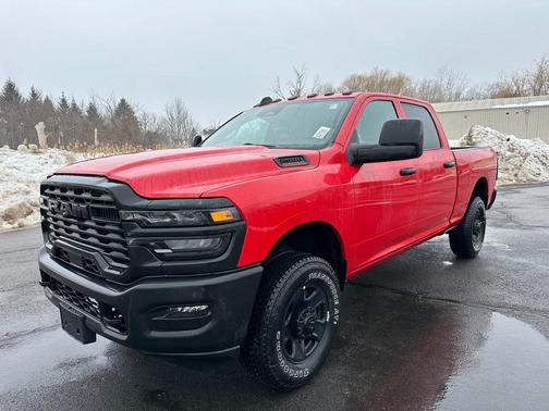 2026 RAM 2500 Tradesman Crew Cab 4x4 6'4' Box