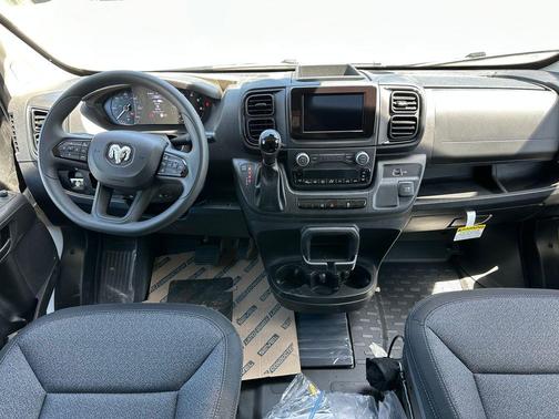 Bright White Clearcoat 2026 RAM ProMaster 2500 Tradesman