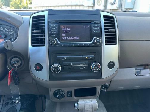 2018 Nissan Frontier SV