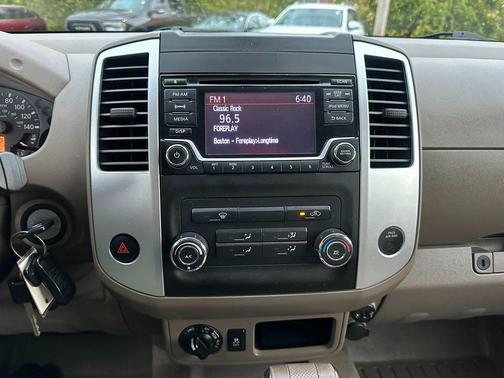 2018 Nissan Frontier SV