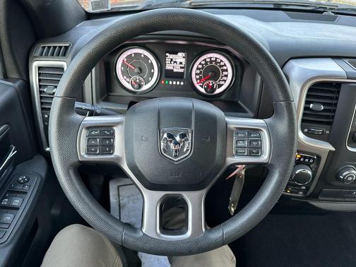 2022 RAM 1500 Classic Warlock Quad Cab 4x4 6'4' Box