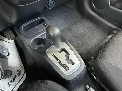 2023 Mitsubishi Mirage ES