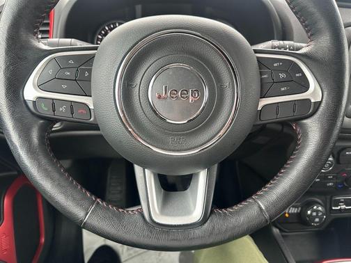 2018 Jeep Renegade Trailhawk