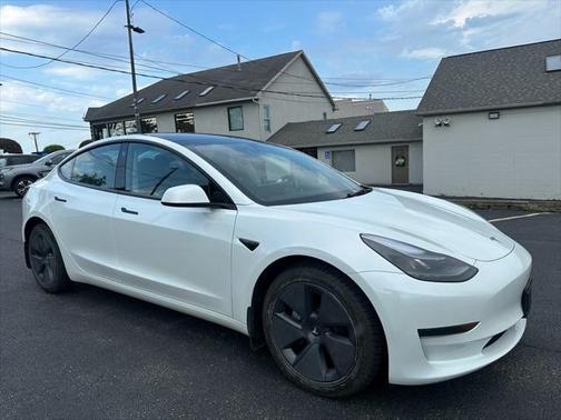 2023 Tesla Model 3 Standard Range