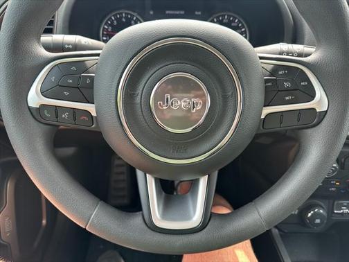 2023 Jeep Renegade Upland