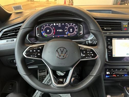 2022 Volkswagen Tiguan 2.0T SEL R-Line 4MOTION