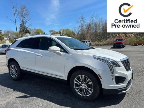 Crystal White Tricoat 2021 Cadillac XT5 Premium Luxury
