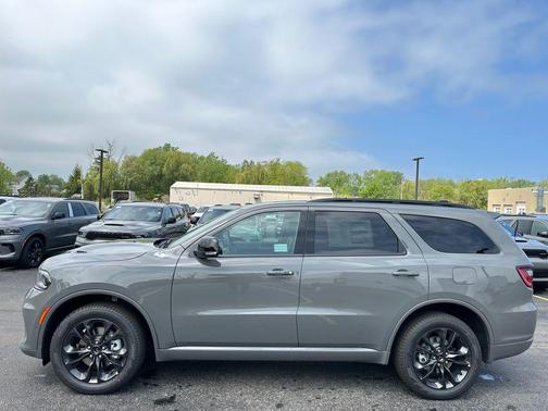 Destroyer Gray Clearcoat 2026 Dodge Durango GT Plus