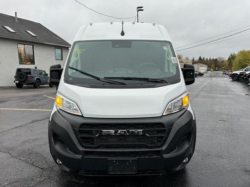2025 RAM ProMaster 2500 Tradesman