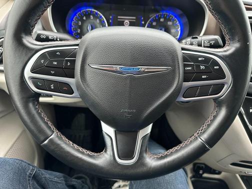 2018 Chrysler Pacifica Touring-L