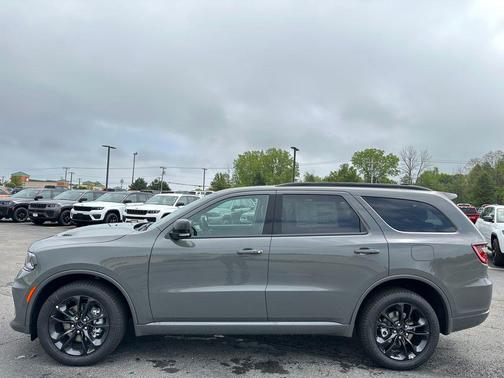DB Black Clearcoat 2026 Dodge Durango GT Plus