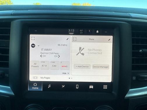 2022 RAM 1500 Classic Warlock Quad Cab 4x4 6'4' Box