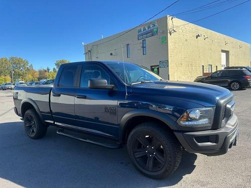 2022 RAM 1500 Classic Warlock Quad Cab 4x4 6'4' Box