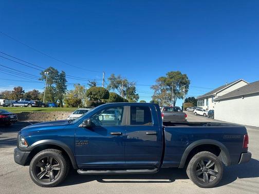 2022 RAM 1500 Classic Warlock Quad Cab 4x4 6'4' Box