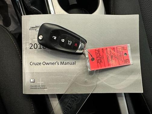 2018 Chevrolet Cruze LS