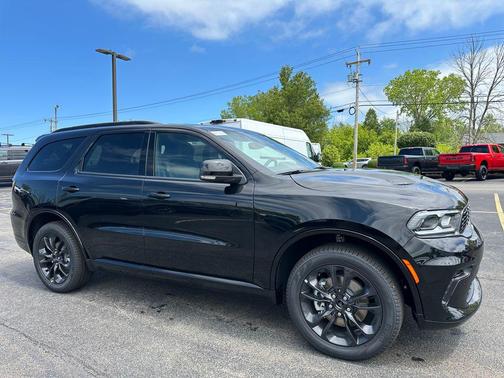 DB Black Clearcoat 2026 Dodge Durango GT Plus