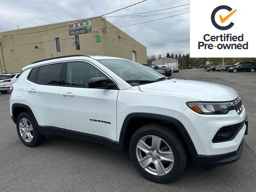 Bright White Clearcoat 2022 Jeep Compass Latitude