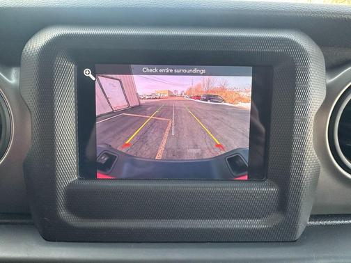 2021 Jeep Gladiator Sport S