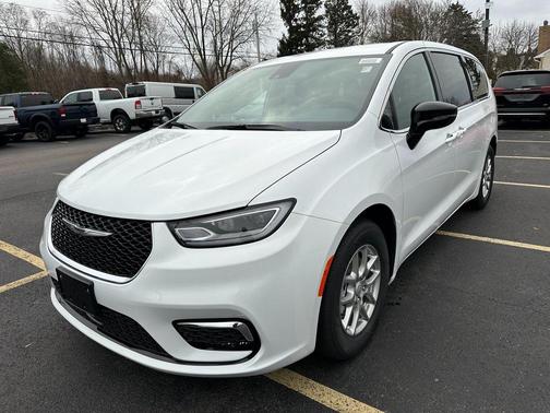 2026 Chrysler Pacifica L