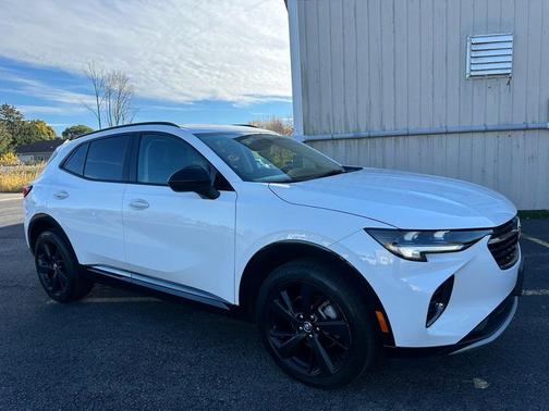 2023 Buick Envision Essence AWD