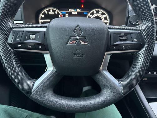2022 Mitsubishi Outlander ES 2.5 S-AWC