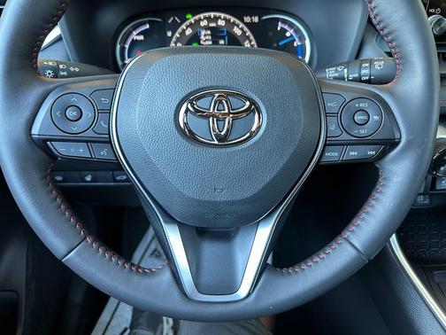2023 Toyota RAV4 Prime SE