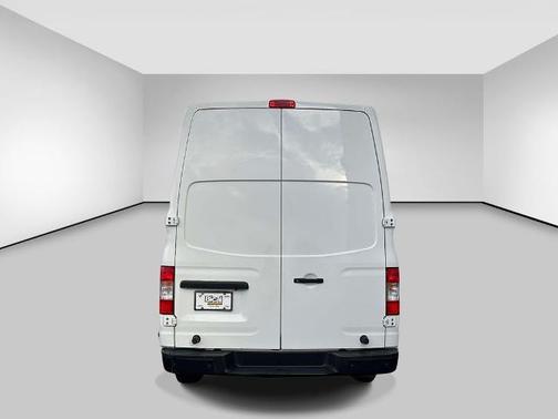 Glacier White 2019 Nissan NV Cargo NV2500 HD S/SV V6/V8