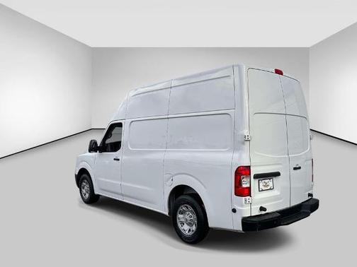 Glacier White 2019 Nissan NV Cargo NV2500 HD S/SV V6/V8