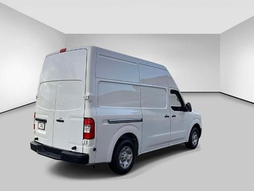 Glacier White 2019 Nissan NV Cargo NV2500 HD S/SV V6/V8