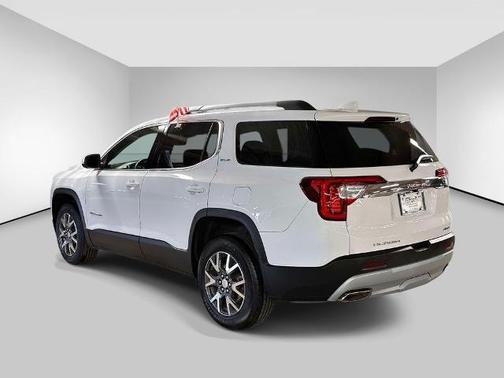 Summit White 2023 GMC Acadia SLE