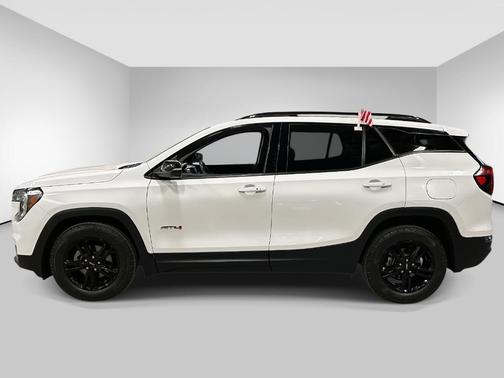 2022 GMC Terrain AT4