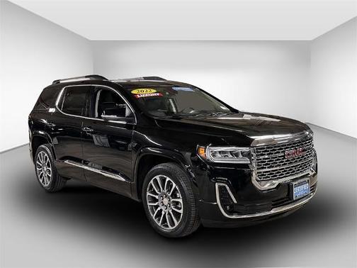 2022 GMC Acadia Denali
