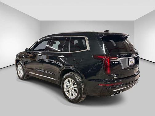 Stellar Black Metallic 2024 Cadillac XT6 Luxury AWD