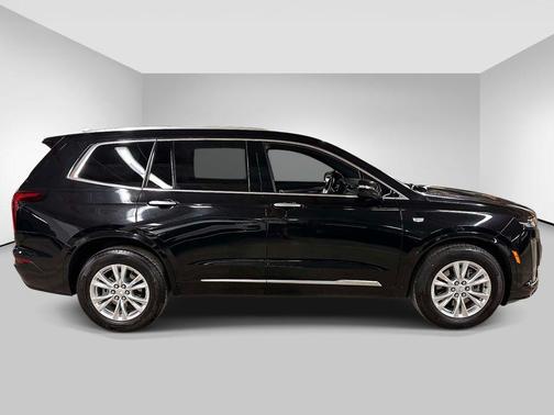 Stellar Black Metallic 2024 Cadillac XT6 Luxury AWD