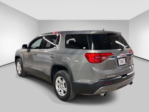 2019 GMC Acadia SLE-1