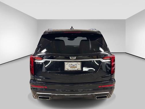 Stellar Black Metallic 2024 Cadillac XT6 Premium Luxury AWD