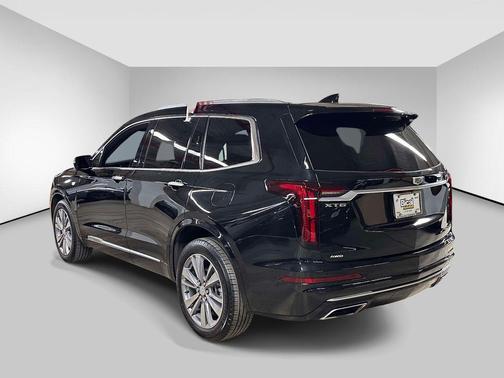 Stellar Black Metallic 2024 Cadillac XT6 Premium Luxury AWD