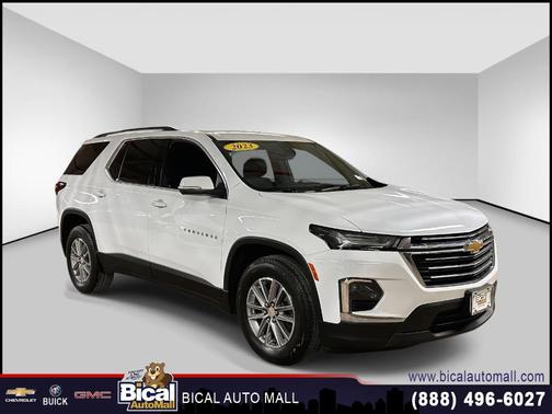 2023 Chevrolet Traverse LT Leather