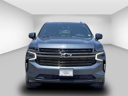 Photo 2 of 33 of 2021 Chevrolet Tahoe RST