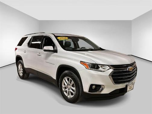 2021 Chevrolet Traverse LT Leather