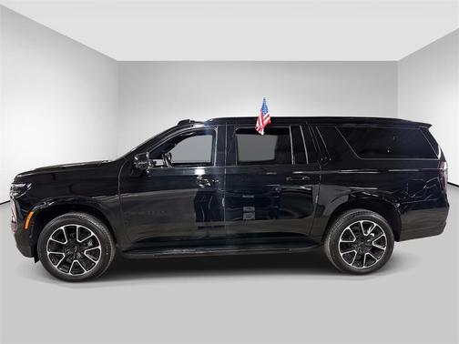 2025 Chevrolet Suburban RST
