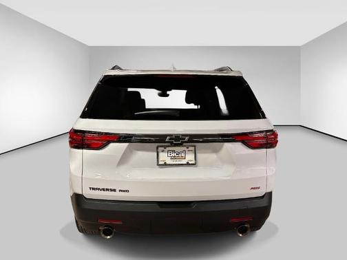 Summit White 2023 Chevrolet Traverse RS