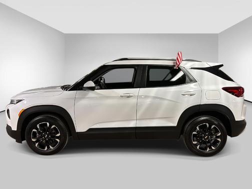 Summit White 2023 Chevrolet Trailblazer LT