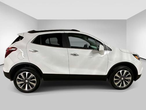 Summit White 2022 Buick Encore Preferred