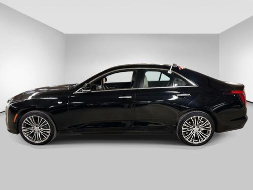 2023 Cadillac CT4 Premium Luxury