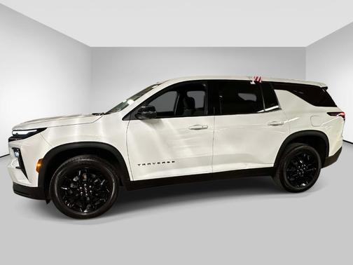 Summit White 2024 Chevrolet Traverse LS