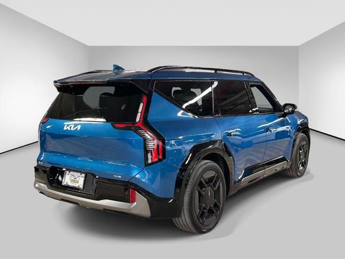 Ocean Blue 2024 Kia EV9 GT-Line