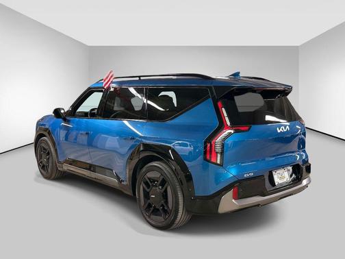 Ocean Blue 2024 Kia EV9 GT-Line